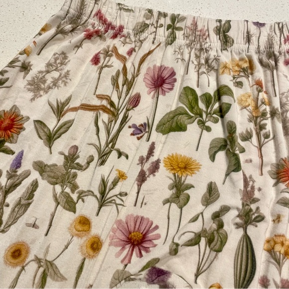 Bunny Knots Velveteen Floral Bamboo Lounge Set - Picture 9 of 10